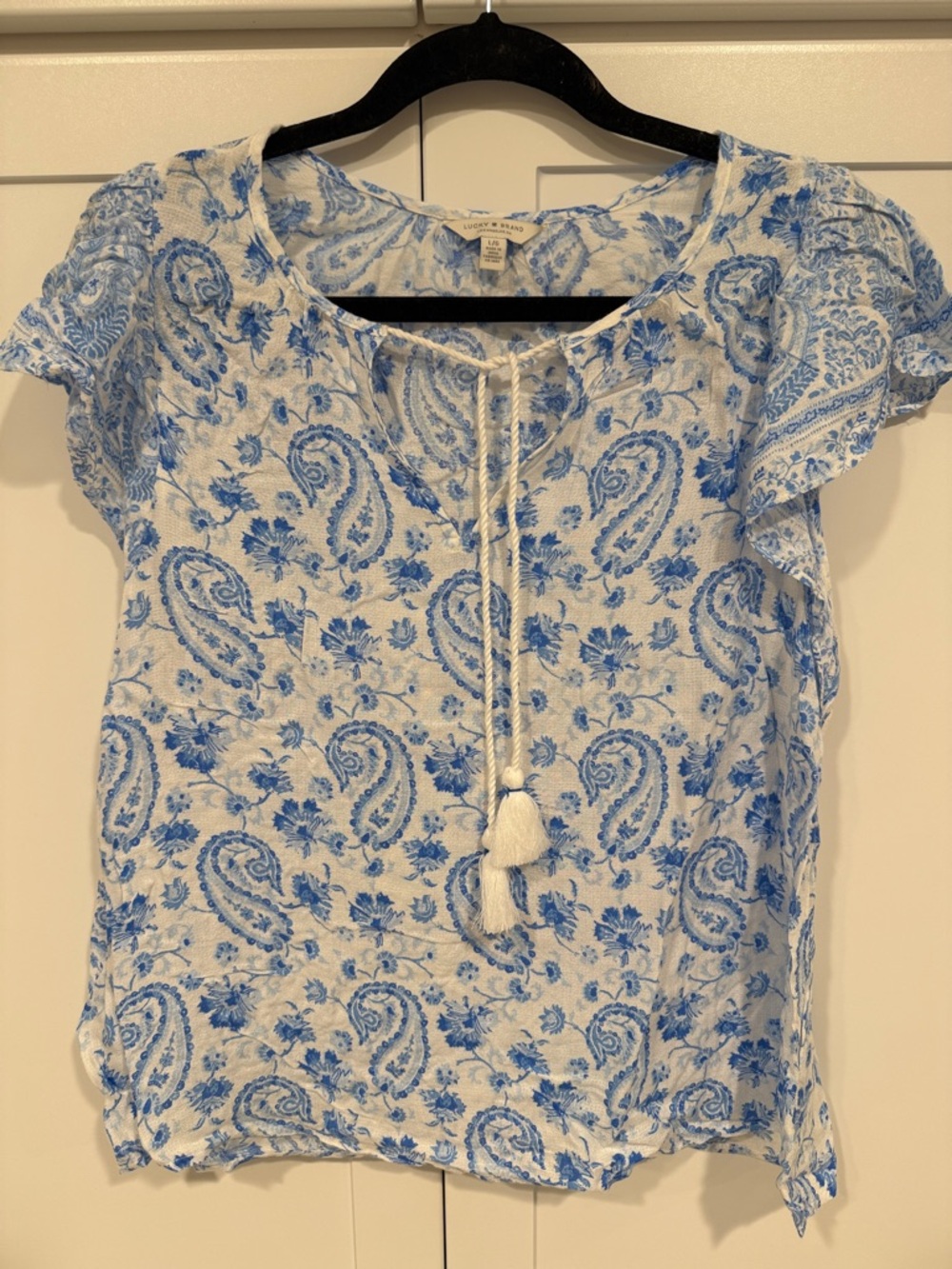 Lucky Brand White and Blue Paisley Tie-Front Women's Blouse